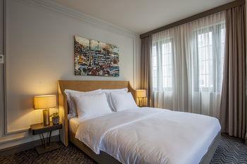 Nabu Hotel