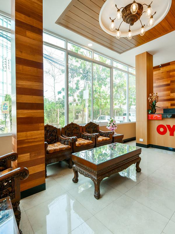 OYO 458 Nakorn Siam Boutique