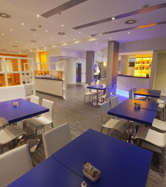 Holiday Inn Express Rome - East