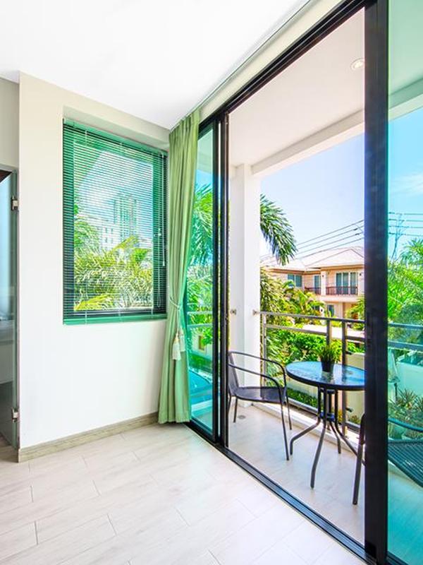 Paradise Pool Villa Pattaya in Tropicana Village
