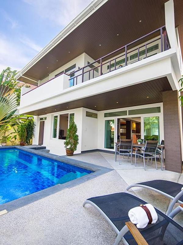 Paradise Pool Villa Pattaya in Tropicana Village