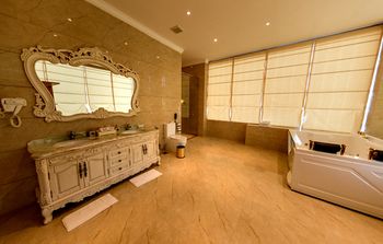 Отель The Golden Crown Hotel Шри-Ланка, Канди, фото 15