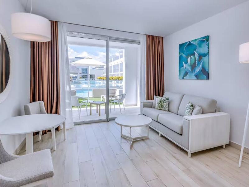 Melia Trinidad Peninsula