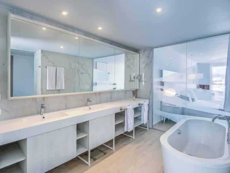 Melia Trinidad Peninsula