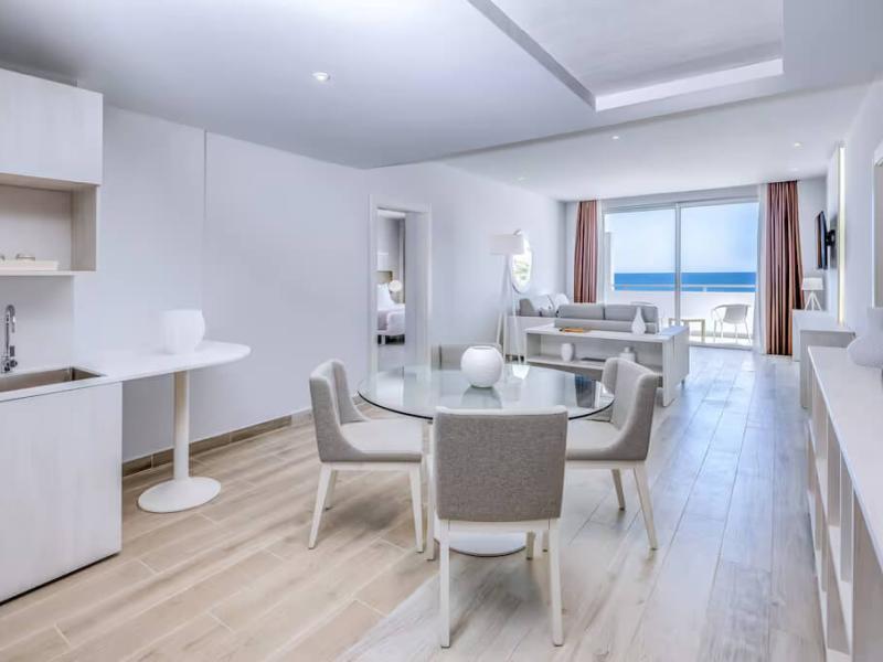 Melia Trinidad Peninsula