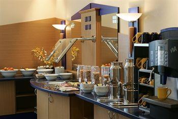 Express by Holiday Inn Valencia San Luis