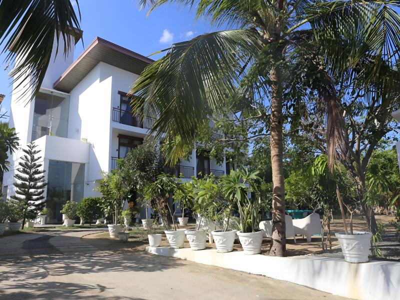 Amanda Beach Resort