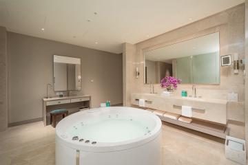 Отель Five Luxe JBR ОАЭ, Джумейра, фото 35