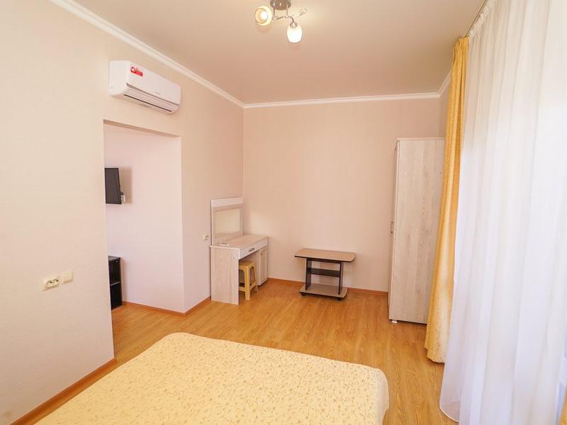 Виолетта (ул. Таллинская)