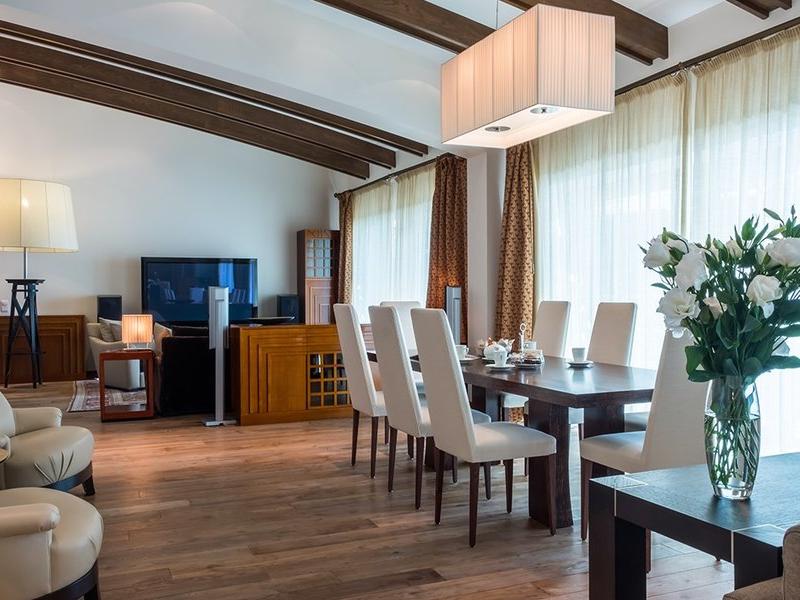 Отель Ревиталь Парк