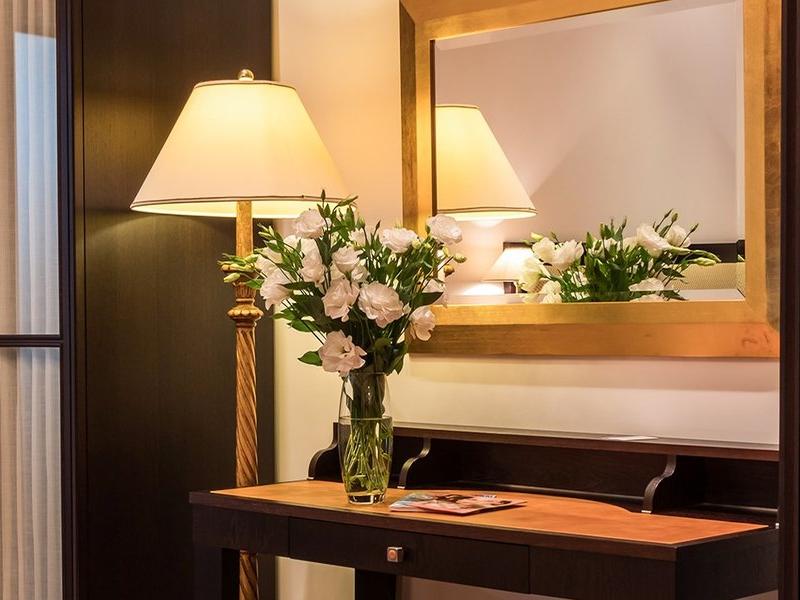 Отель Ревиталь Парк