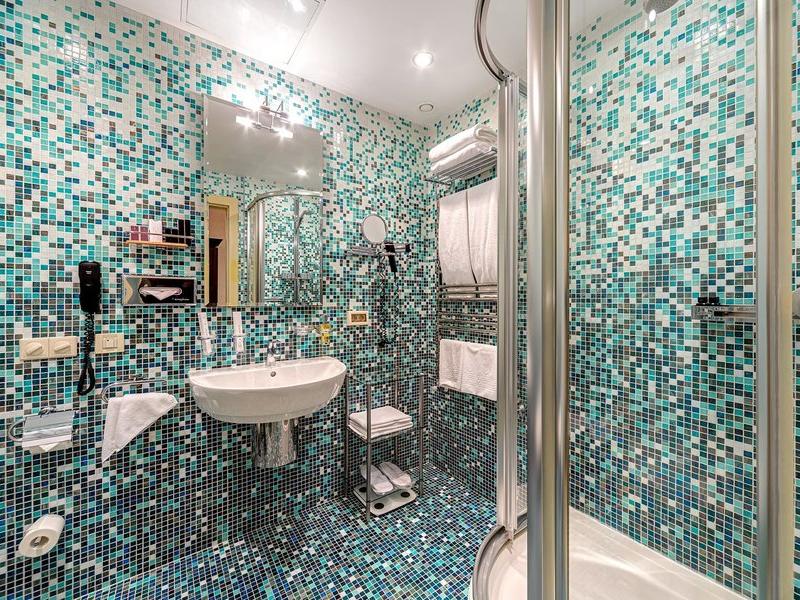 Отель Ревиталь Парк