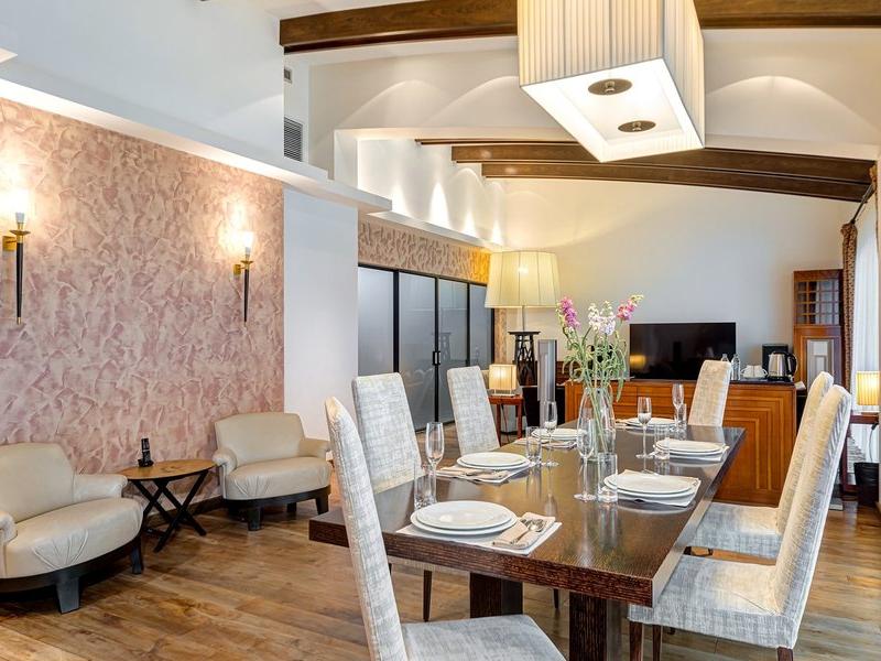 Отель Ревиталь Парк