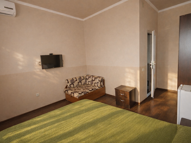 Бригантина (Лазаревское)