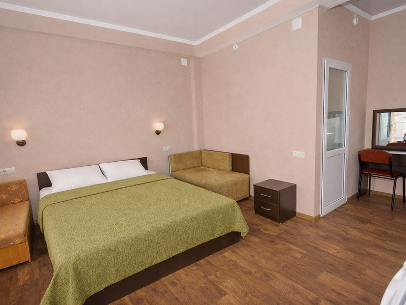 Бригантина (Лазаревское)