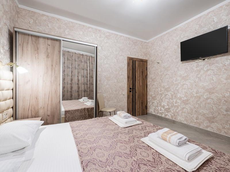 Мандарин (Лазаревское)