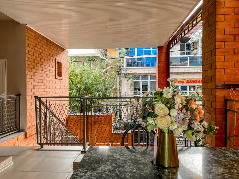Грант-2 (Grant Hotel)