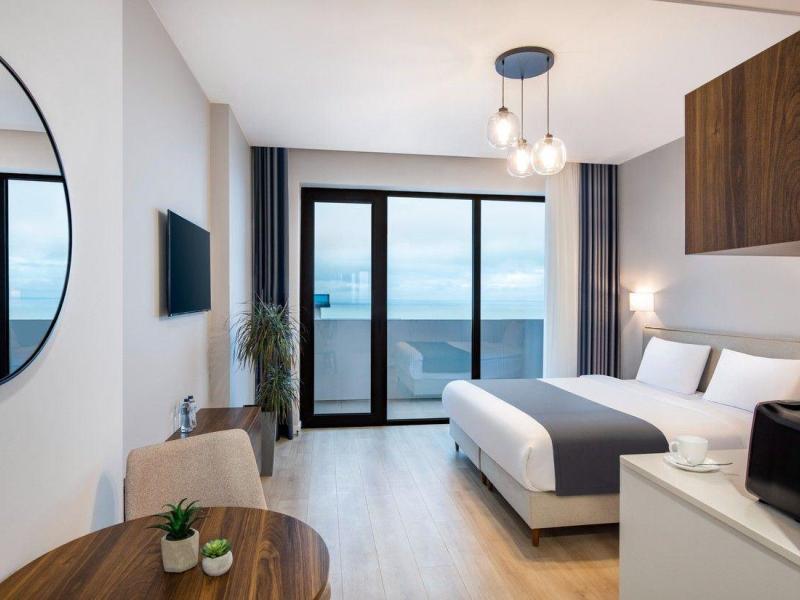 Steps Batumi Hotel & Suites
