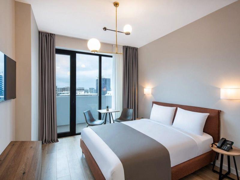 Steps Batumi Hotel & Suites