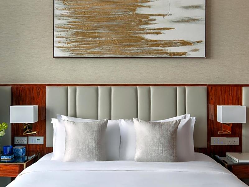 The Bentley Luxury Hotel and Suites