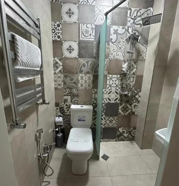 Parliament Hotel & Restaurant