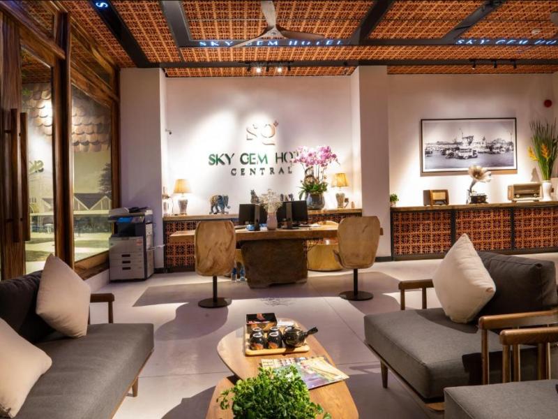 Sky Gem Hotel Central