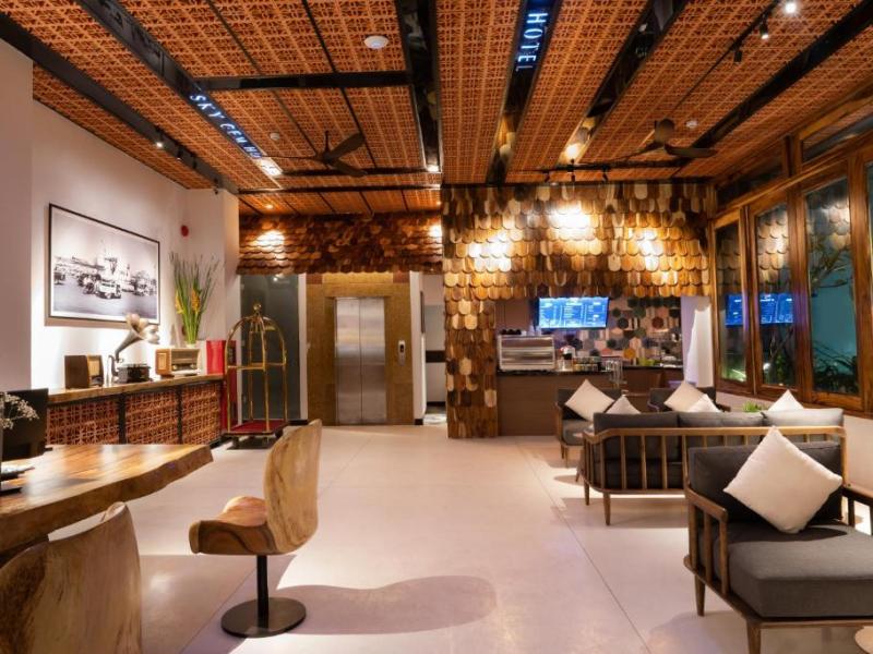 Sky Gem Hotel Central