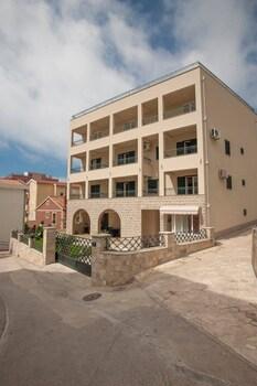 Guest House Medin