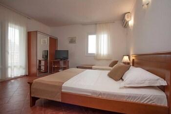Guest House Medin
