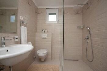 Guest House Medin