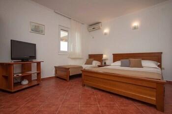 Guest House Medin