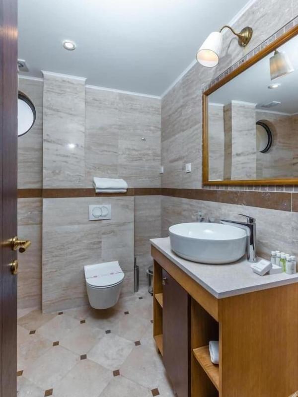 Hotel Plaza Lucice