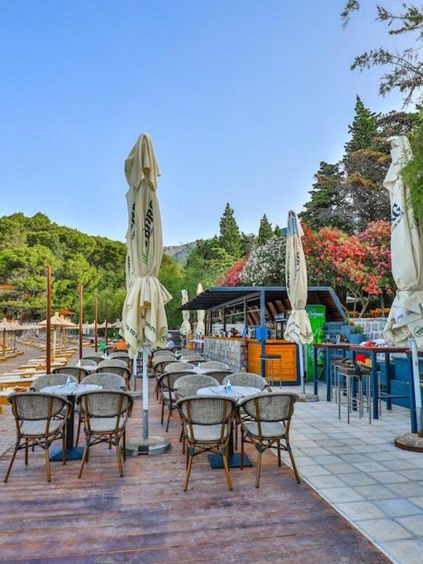 Hotel Plaza Lucice