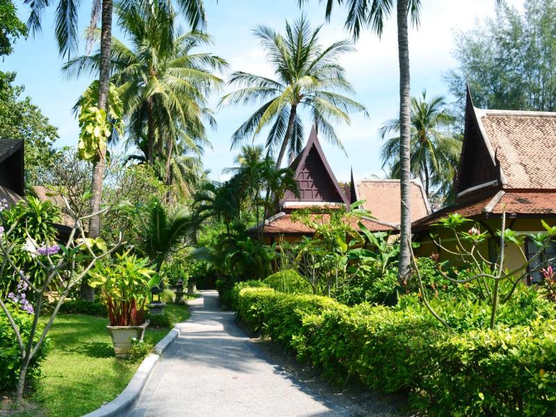 The Fair House Beach Resort & Hotel