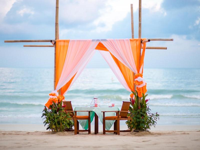 The Fair House Beach Resort & Hotel