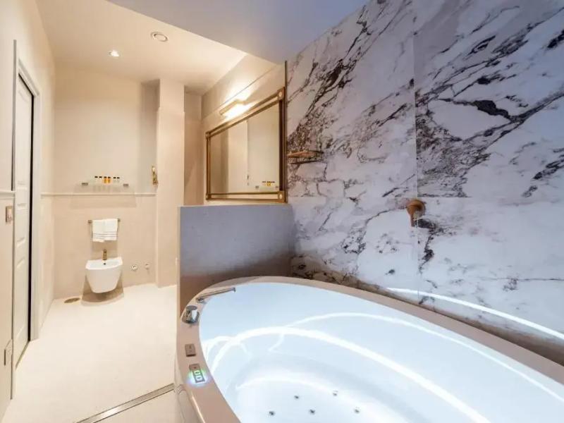 HT6 Hotel Rome