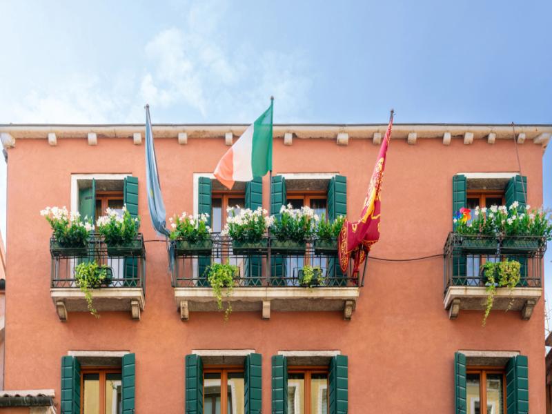 Palazzo San Luca