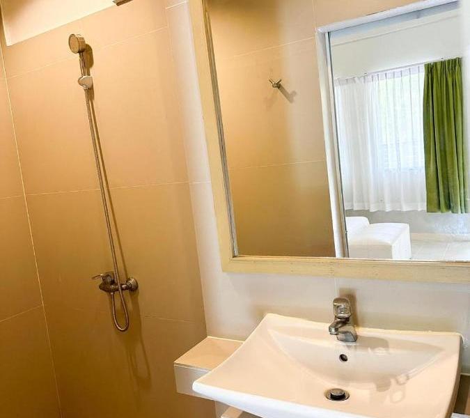 Favorite Place Hotel