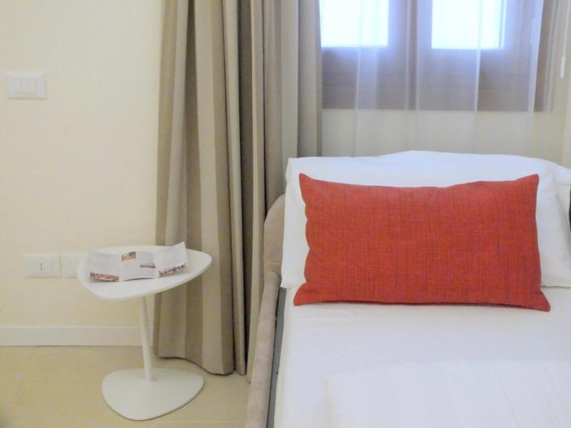 Leone Hotel