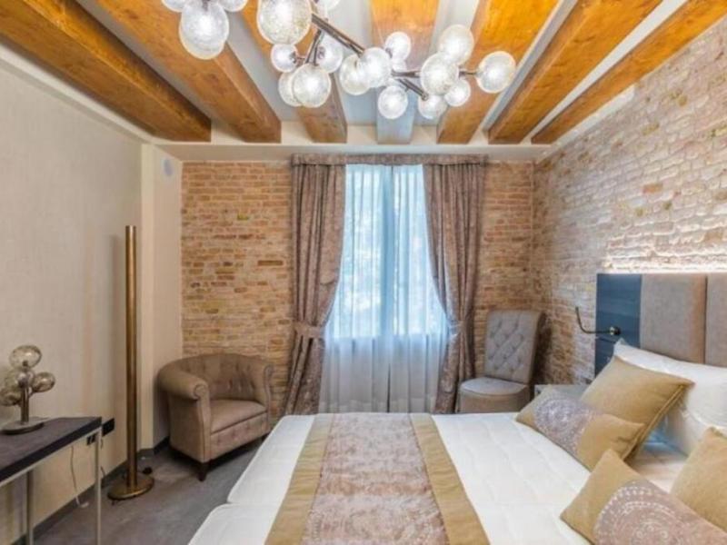 Hotel Aquarius