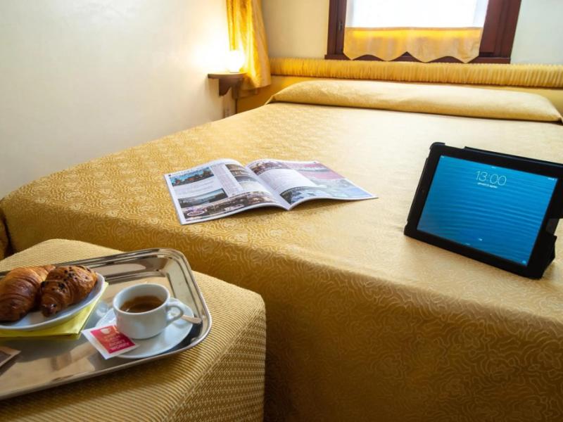 Hotel Mercurio