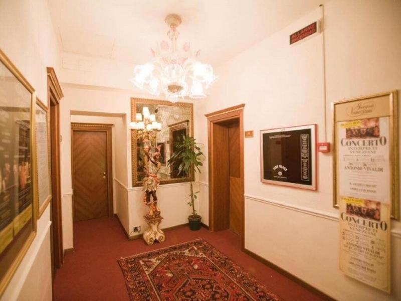 Hotel Mercurio