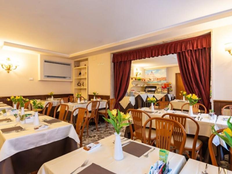 Hotel Mercurio