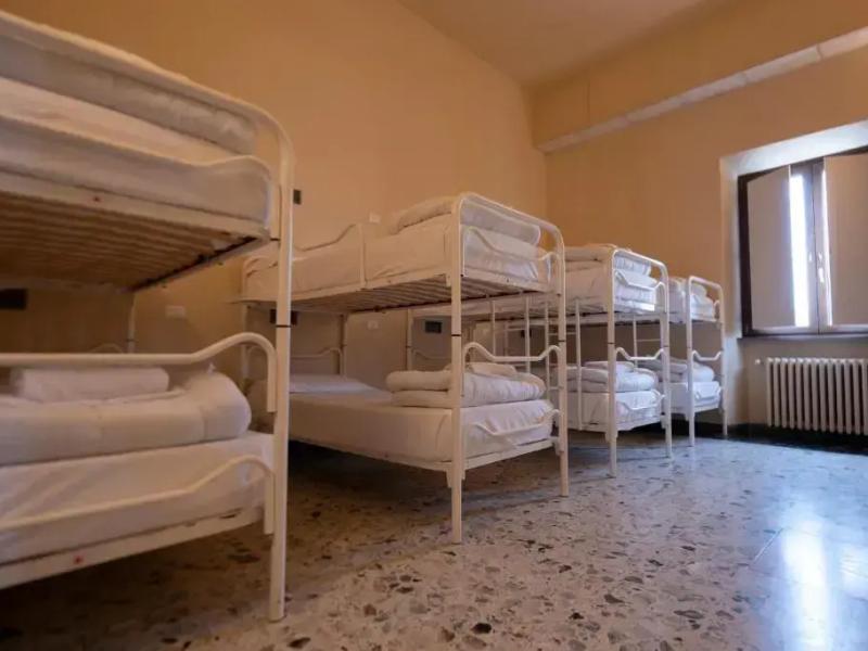 7 Santi Hostel