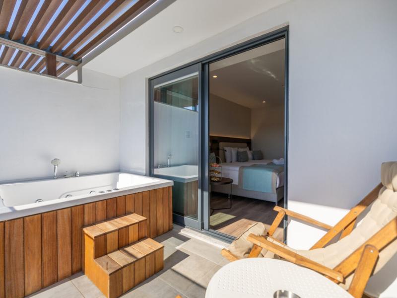 Side Moon Palace Hotel