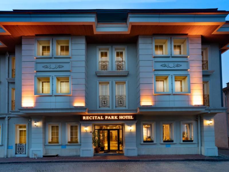 Recital Park Hotel