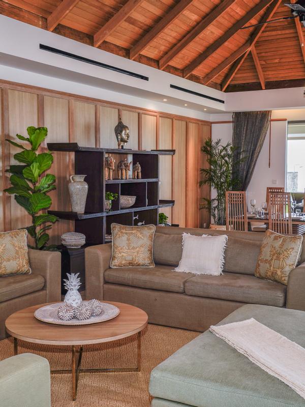 Miskawaan Beachfront Villas