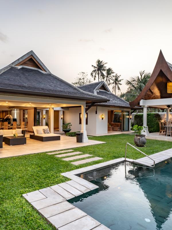 Miskawaan Beachfront Villas