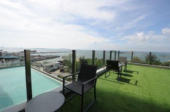 Oakwood Hotel And Residence Sri Racha