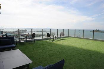 Oakwood Hotel And Residence Sri Racha